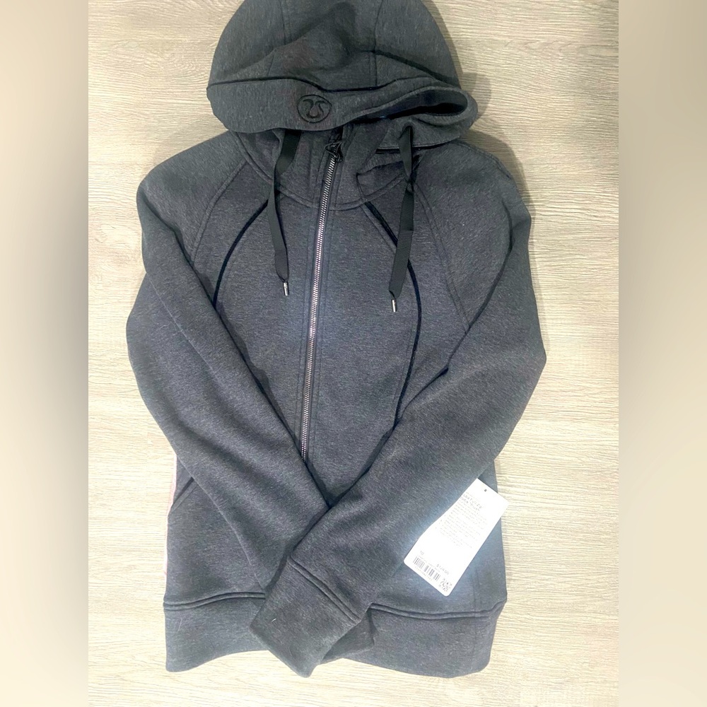 Brand new Lululemon full zip plush scuba size 10
